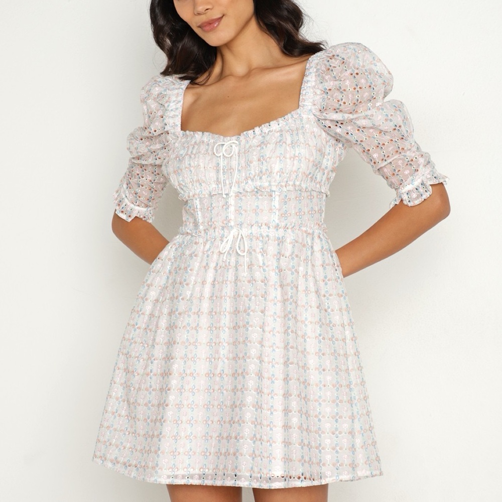 FOR LOVE AND LEMONS LIBBY DRESS 🌷 - Picture 1 of 2
